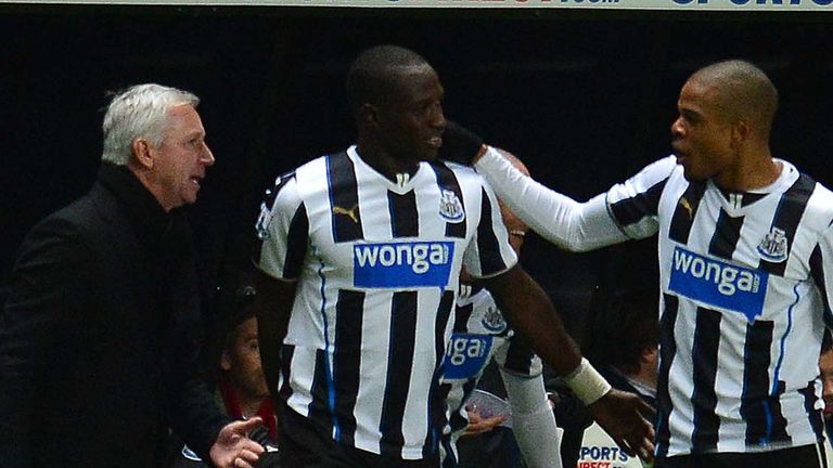 Moussa Sissoko: Newcastle midfielder congratulated after winning goal against West Brom