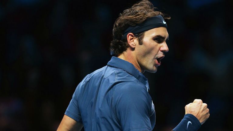 Roger Federer of Switzerland celebrates winning the second set during his singles match against Juan Martin Del Potro