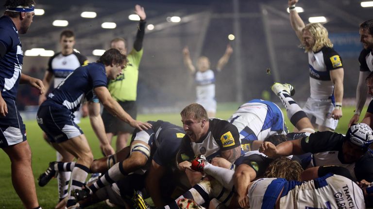 Bath Rugby&#39;s Anthony Perenise is driven over for a try