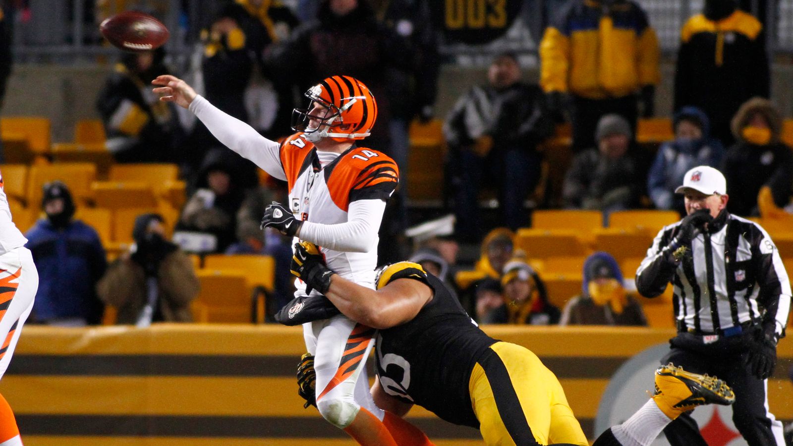 NFL: Cincinnati's play-off hopes given setback by AFC North rivals