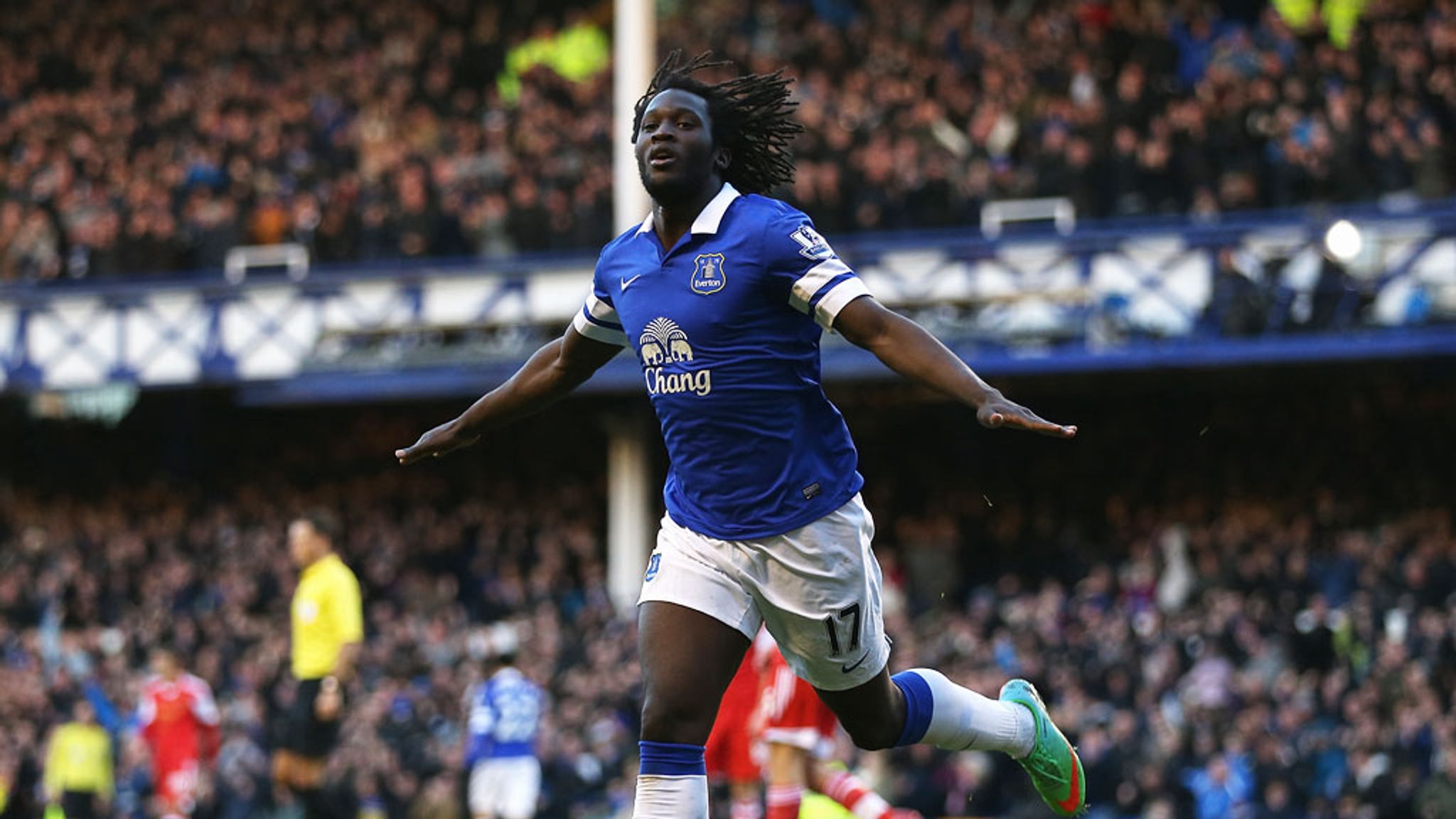 Everton loan star Romelu Lukaku eyes Premier League title challenge
