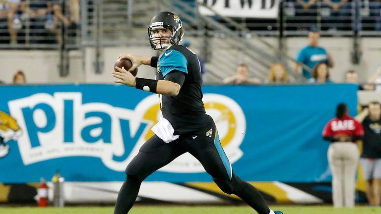 Chad Henne #7 of the Jacksonville Jaguars scrambles for yardage during the game against the Houston Texans 