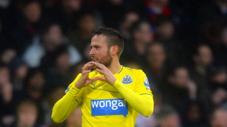 LONDON, ENGLAND - DECEMBER 21: Yohan Cabaye of Newcastle United celebrates scoring the first goal  during the Barclays Premier League match between Crystal