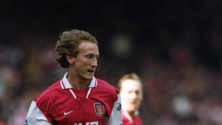 3 May 1998:  Ray Parlour of Arsenal in action during the FA Carling Premiership match against Everton at Highbury in London. Arsenal won 4-0 to secure the 