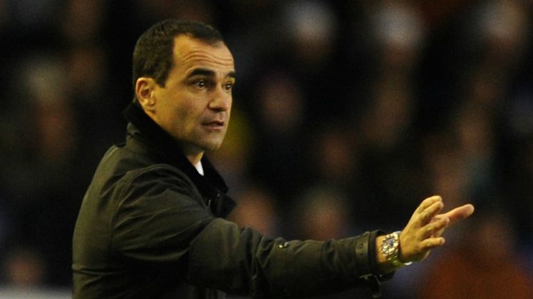 Roberto Martinez: Scouting the loan market after injury blows