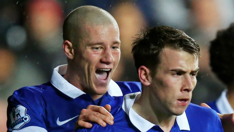 Seamus Coleman (r) and fellow goal-scorer Ross Barkley (l) ensured Everton took all three points at Swansea
