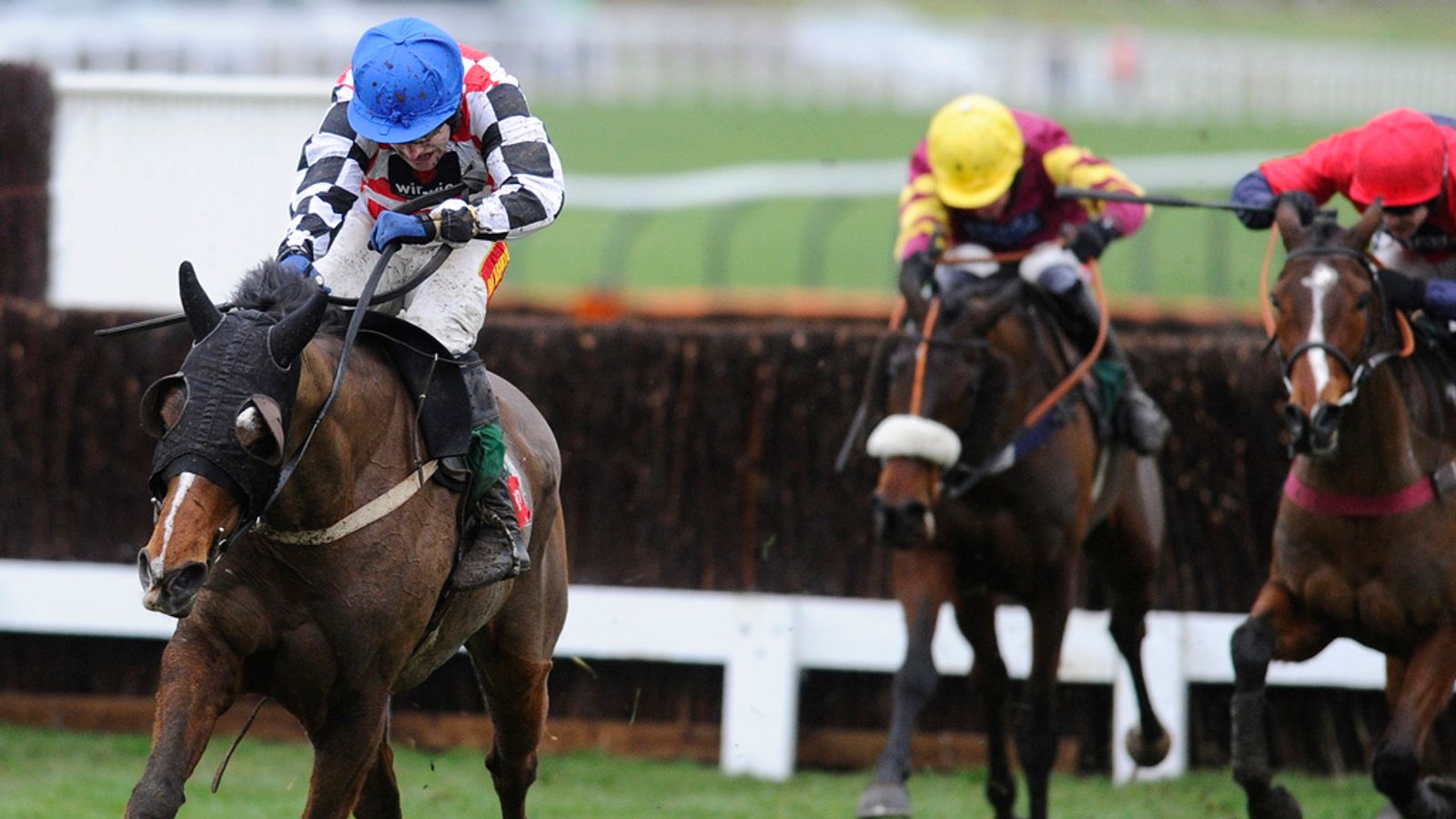 The Giant Bolster steeled for Gold Cup return | Racing News | Sky Sports