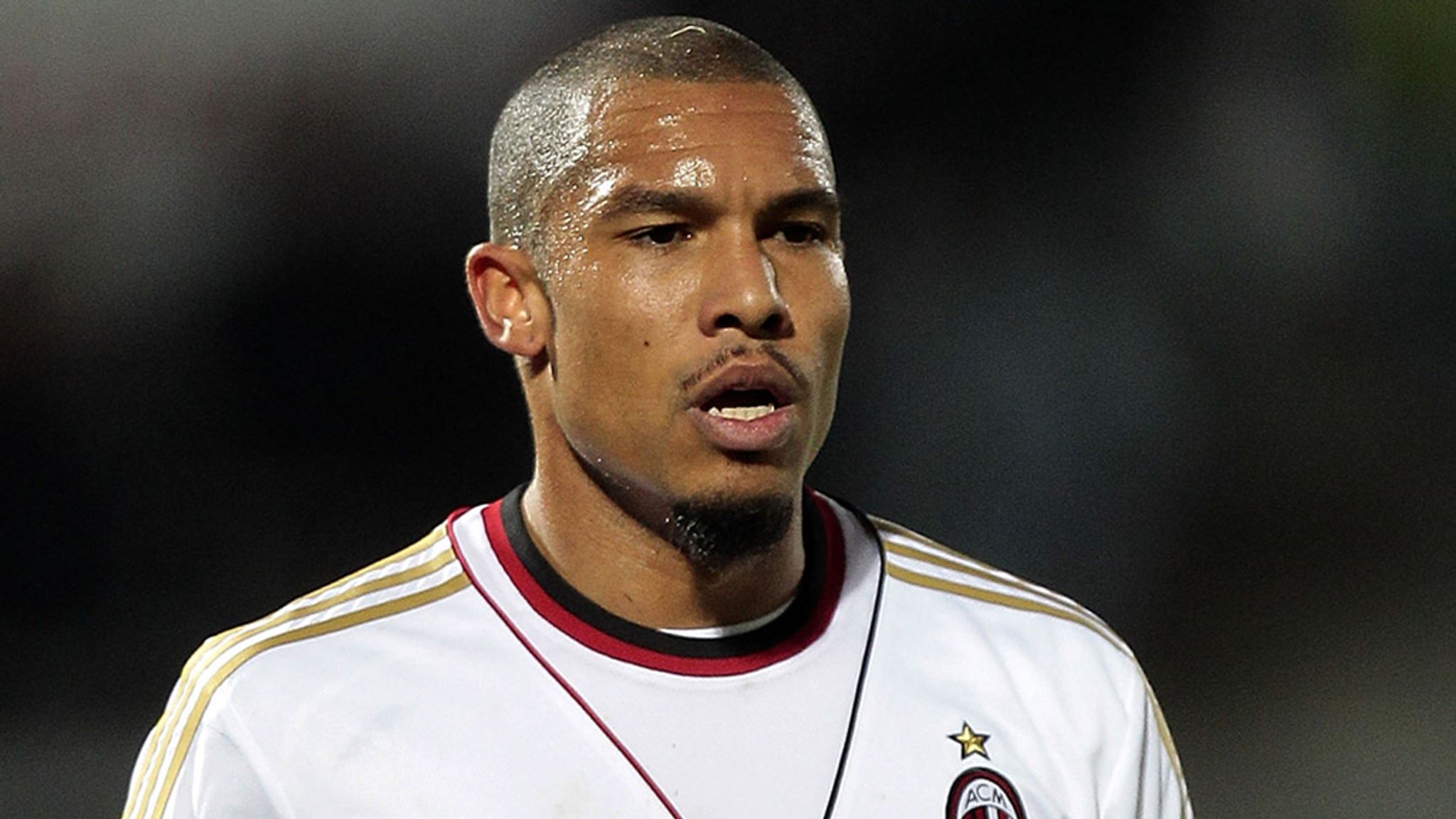 Transfer News Nigel De Jong Calms Speculation By Claiming He Is Happy At Ac Milan Football