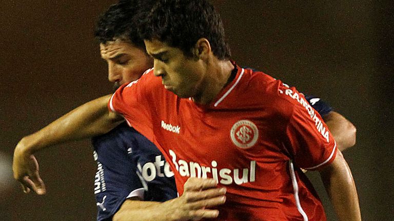 Dellatore while playing for Internacional in 2011