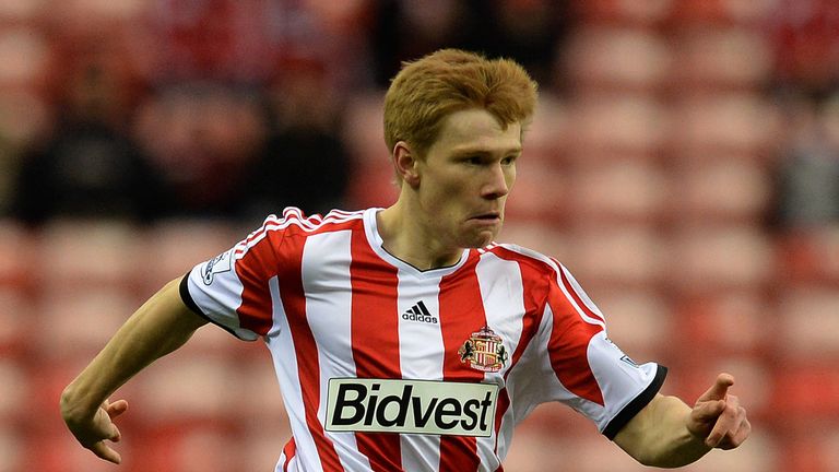 Duncan Watmore of Sunderland in action during the Budwieser FA Cup Third Round match between Sunderland and Carlisle