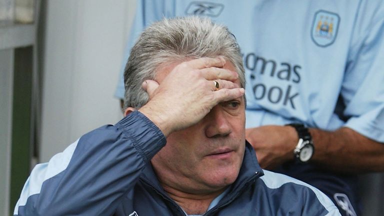 NEWCASTLE, ENGLAND - OCTOBER 24:  Kevin Keegan, the manager of Manchester City watches as his team are defeated by Newcastle United during the Barclays Pre