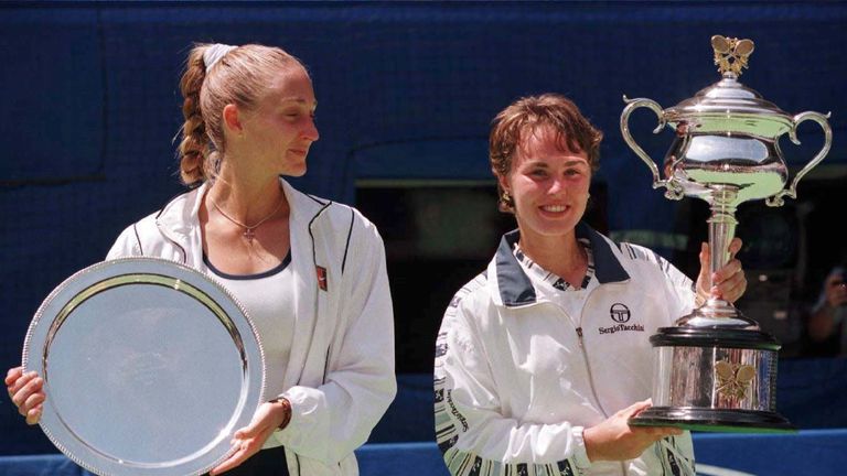 Mary Pierce (L) and Martina Hingis at the 1997 Australian Open