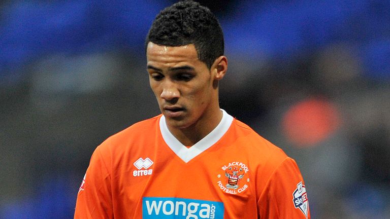 BOLTON, ENGLAND - JANUARY 4:  Thomas Ince of Blackpool during the FA CupThird Round match between Bolton Wanderers and Blackpool at the Reebok Stadium on J