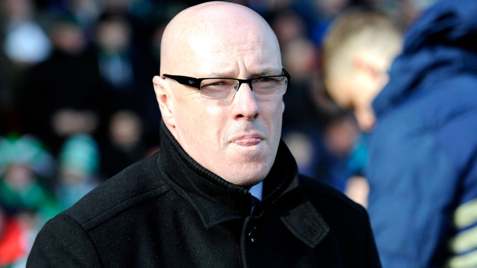 Sky Bet Championship: Brian McDermott pleads with Leeds to keep faith ...