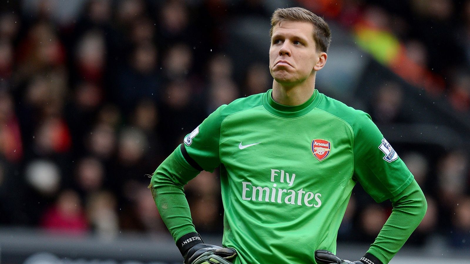 Wojciech Szczesny: Arsenal goalkeeper taunts Spurs - BBC Sport