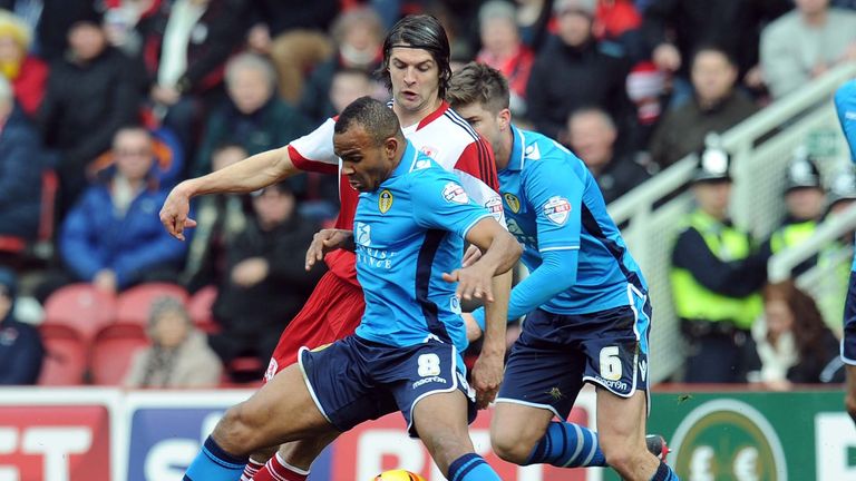 Middlesbroughs George Friend and Leeds United's Rodolph Austin and Luke Murphy