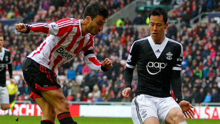 Nacho Scocco (l) is hoping to make his mark in the Premier League ahead of the World Cup