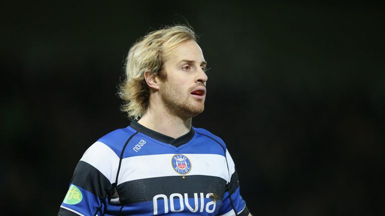  Nick Abendanon of Bath looks on during the Aviva Premiership match between Northampton Saints and Bath at Franklin's Gardens