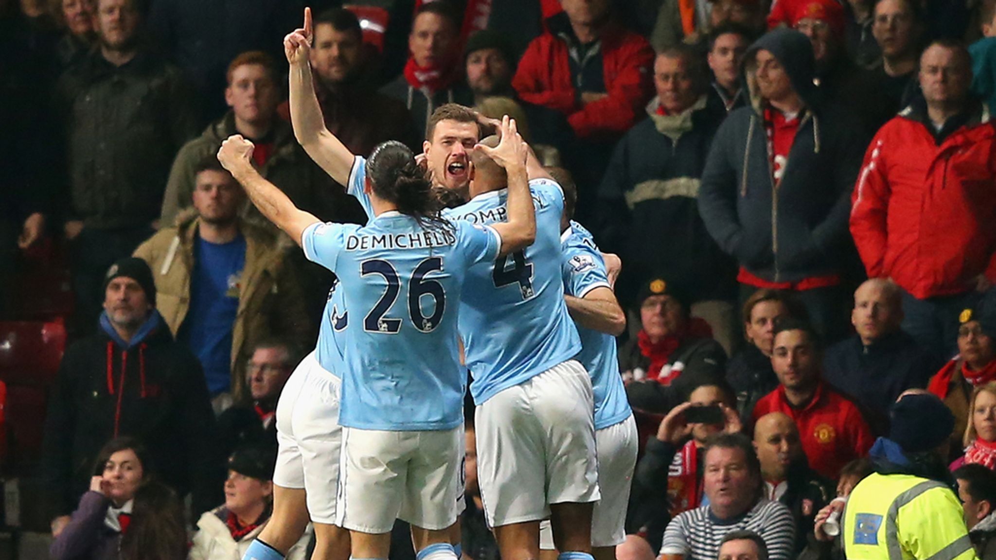 Manchester United 0 Manchester City 3: Edin Dzeko says City showed