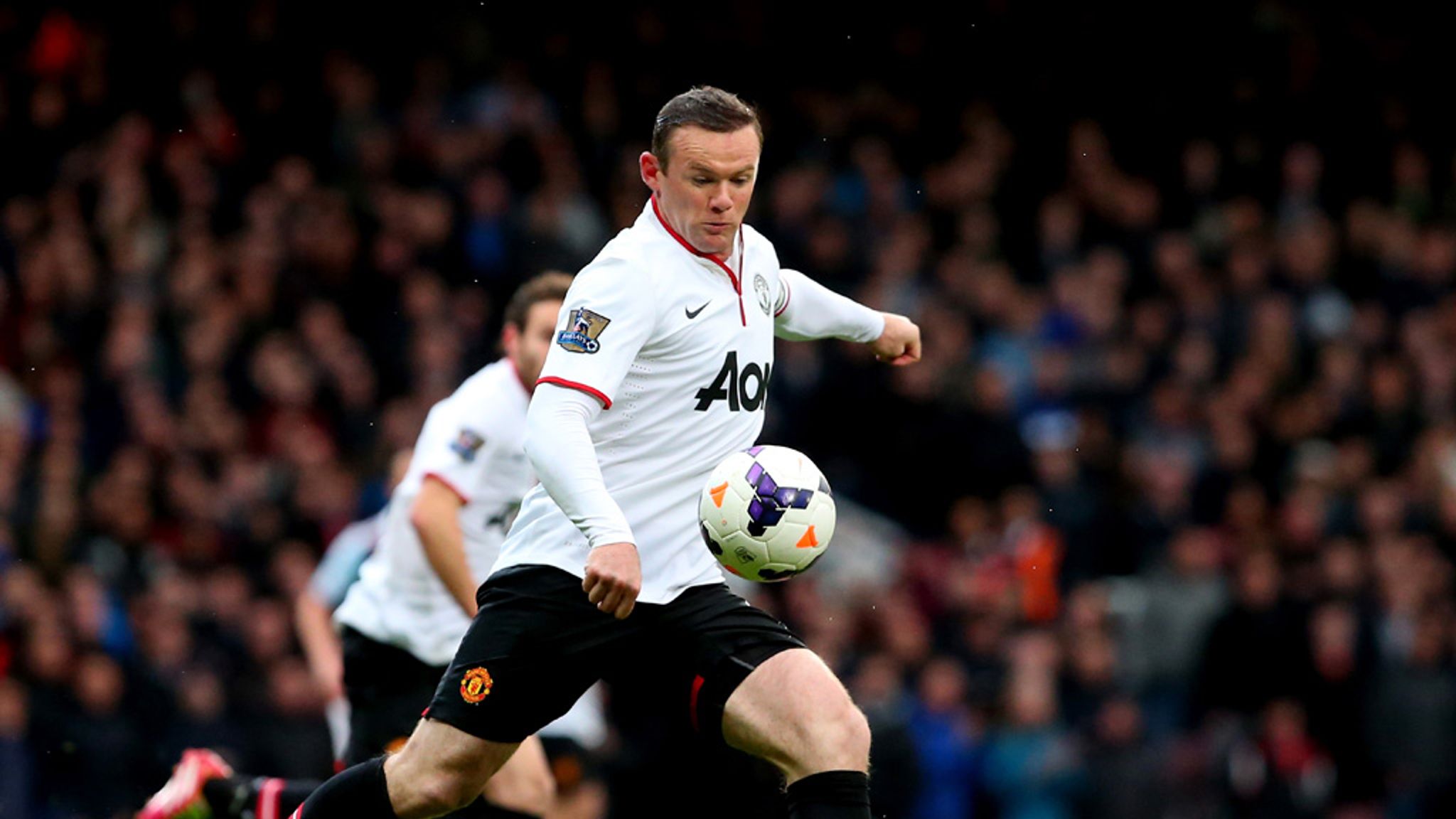 Premier League: Wayne Rooney wonder strike helps Man Utd win 2-0 at West Ham  | Football News | Sky Sports