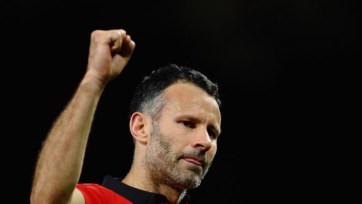 Ryan Giggs of Manchester United celebrates at the end of the UEFA Champions League Round of 16 second round match against Olympiacos