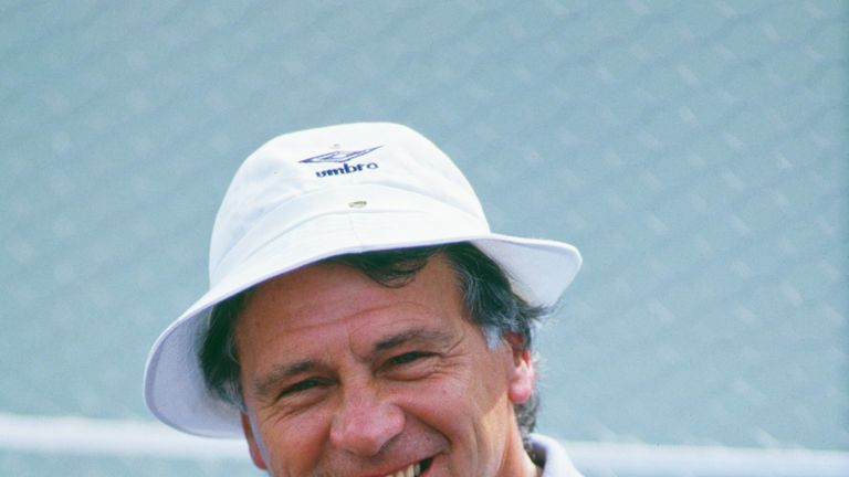 England manager Bobby Robson at the Estadio Tecnologico, Monterrey, Mexico, for England's World Cup, Group F match against Portugal