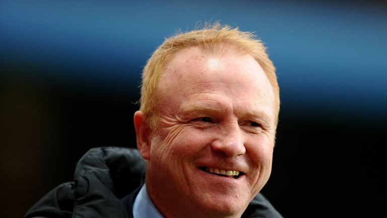 BIRMINGHAM, ENGLAND - APRIL 24:  Aston Villa Manager Alex McLeish looks on prior to the Barclays Premier League match between Aston Villa and Bolton Wander