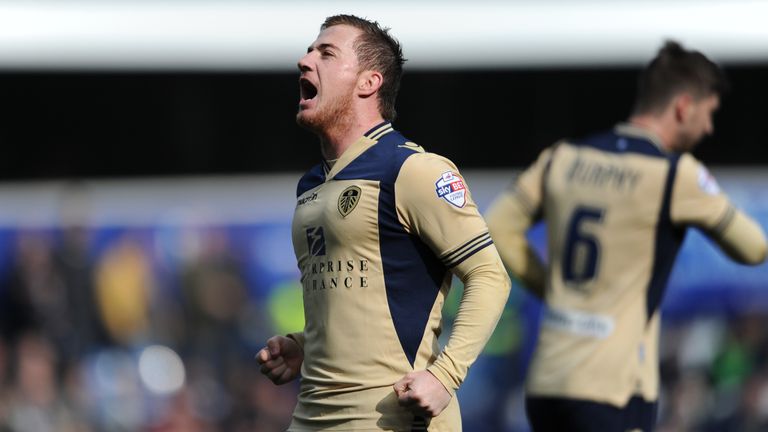 Leeds United's Ross McCormack celebrates scoring their first goal during the Sky Bet Championship match at Loftus Road, London.