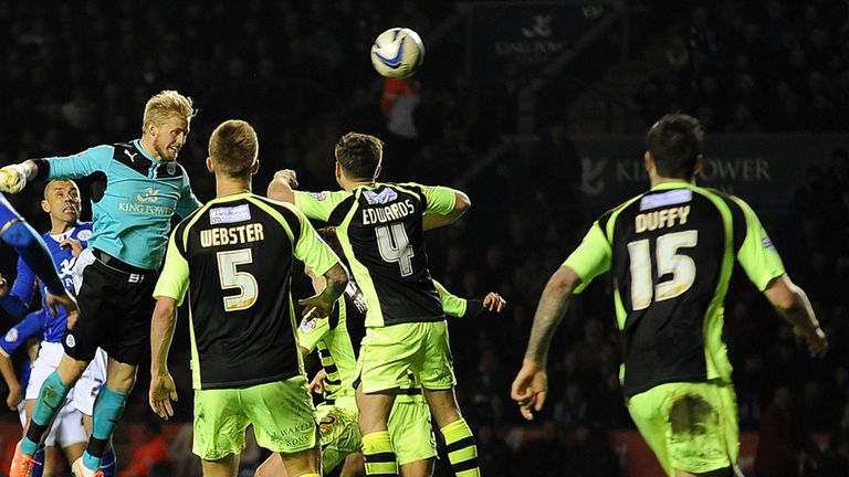 Leicester City's Kasper Schmeichel's (second left) header hits the bar before Chris Wood (left) scores the equalising goal against Yeovil