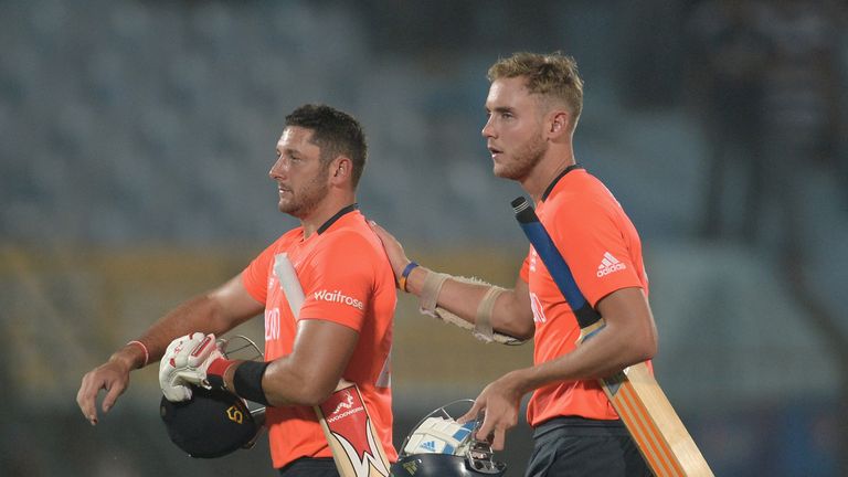 England captain Stuart Broad and Tim Bresnan leave the field after losing to South Africa