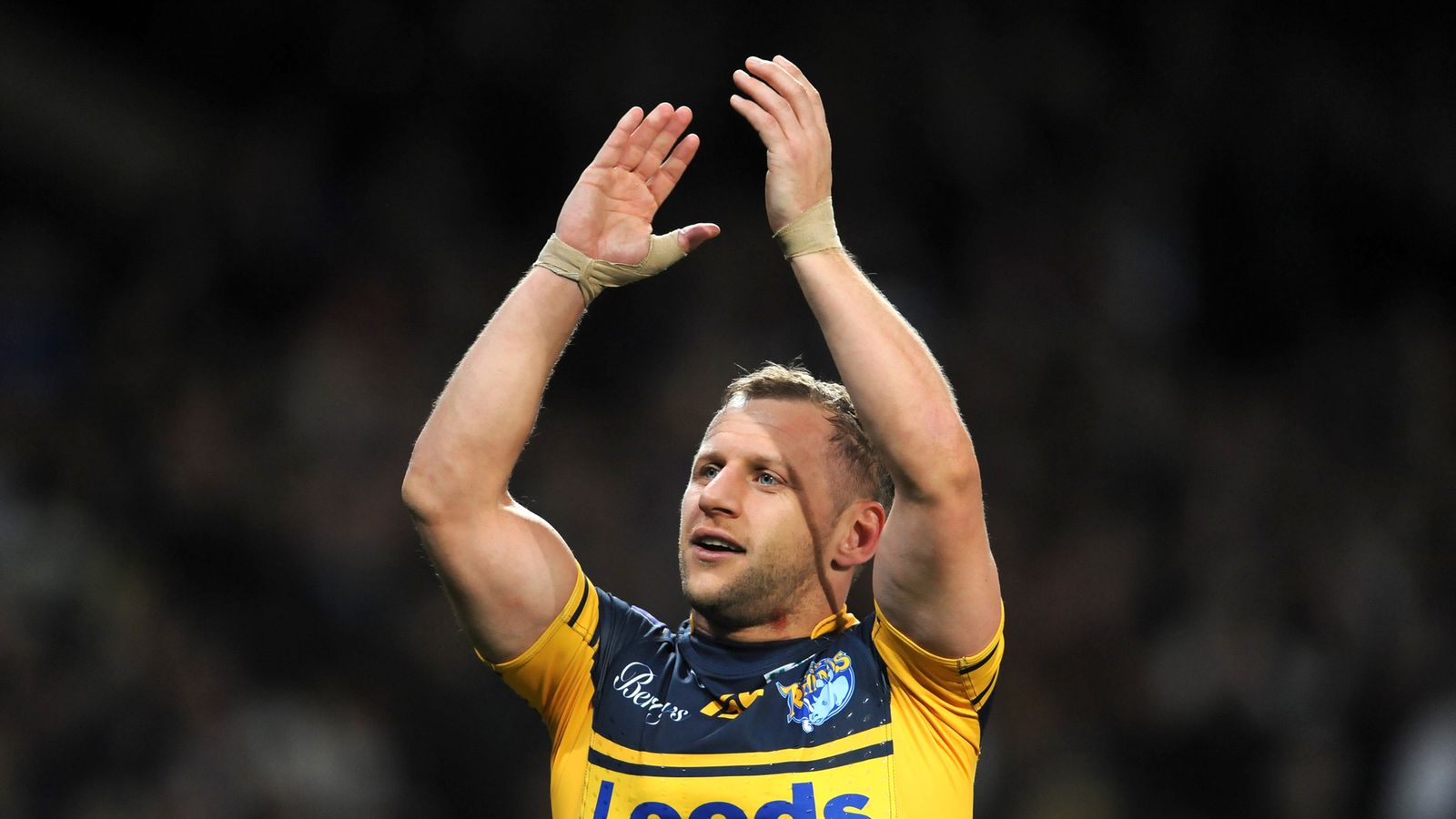 Super League Rob Burrow To Make His 400th Leeds Rhinos Appearance On