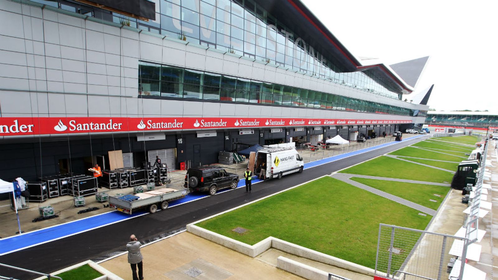 Silverstone to open pitlane to fans with three-day tickets ahead of the 