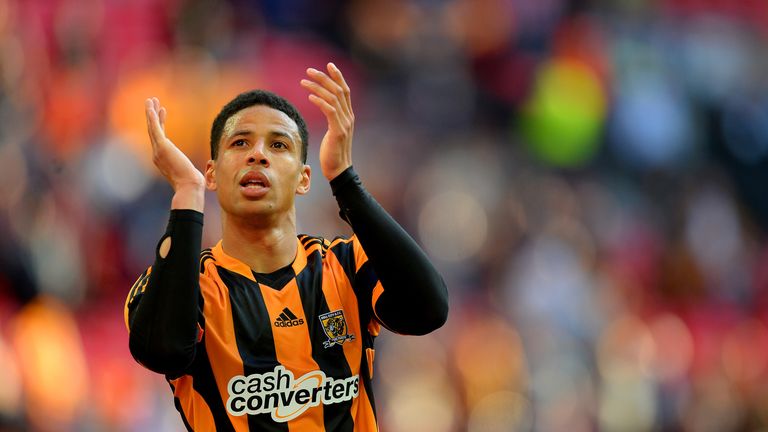 LONDON, ENGLAND - APRIL 13:  Captain Curtis Davies of Hull City celebrates victory after the FA Cup with Budweiser semi-final match between Hull City and S