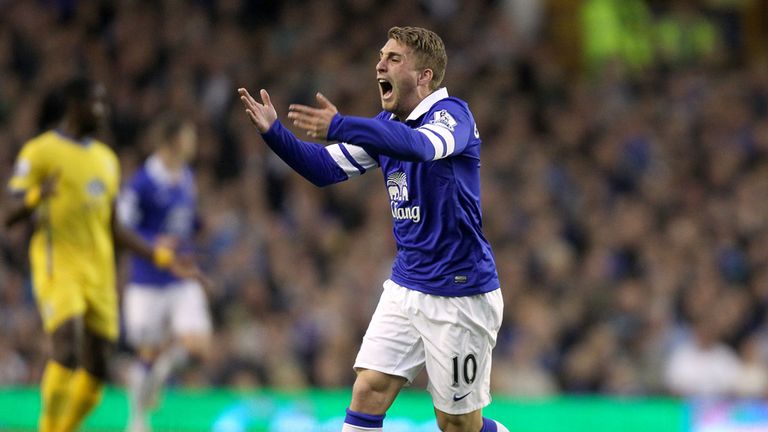 Everton's Gerard Deulofeu shows his frustration during the first half during the Barclays Premier League match at Goodison Park
