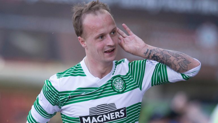 Celtic's Leigh Griffiths celebrates scoring during the Scottish Premiership match at Fir Park, Glasgow.