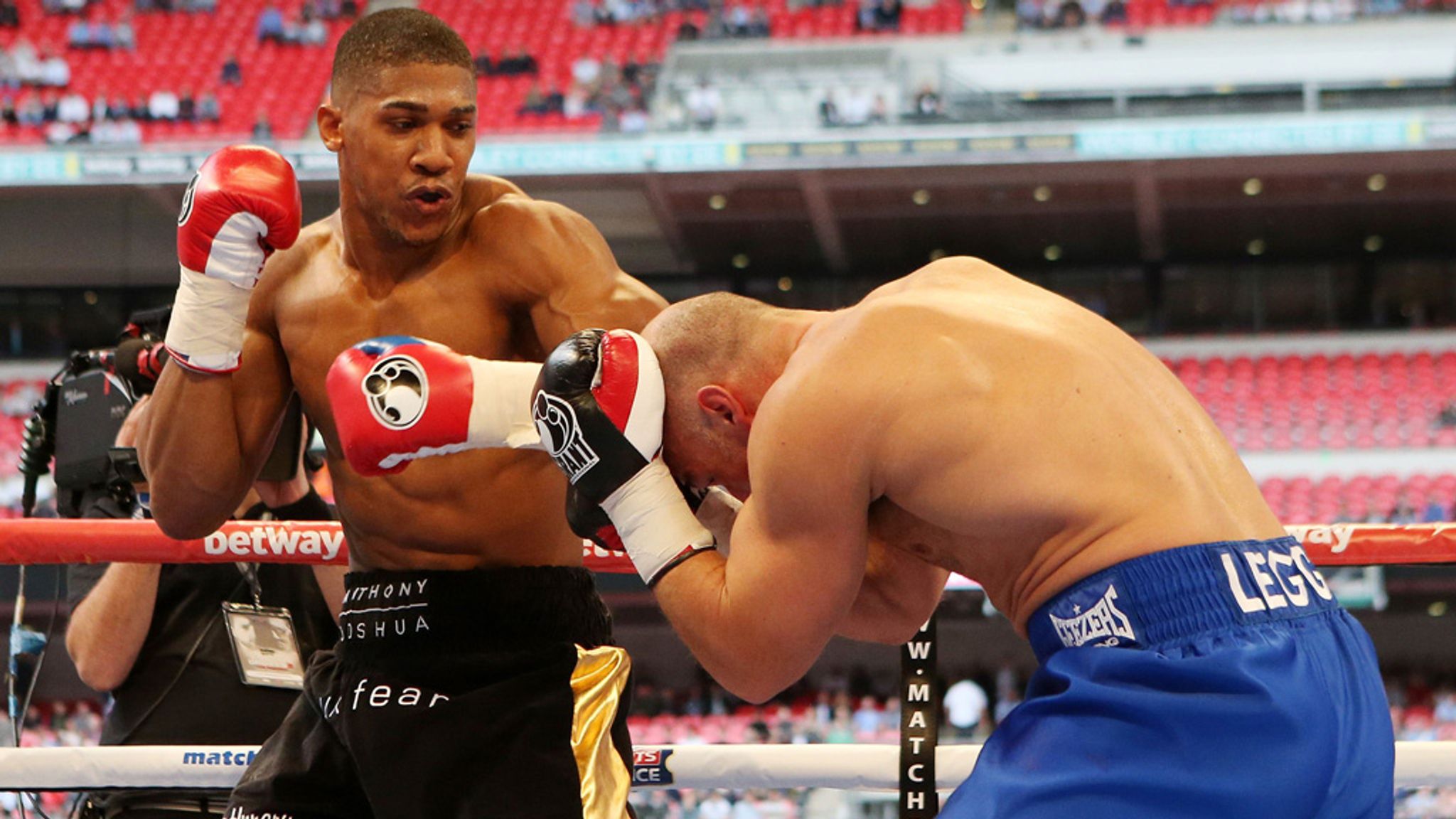 Anthony Joshua starts Wembley bill with first-round stoppage win | Boxing  News | Sky Sports