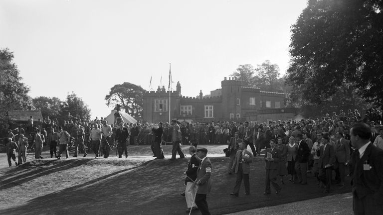 Crowds outside the clubhouse at the 1953 Ryder Cup at Wentworth