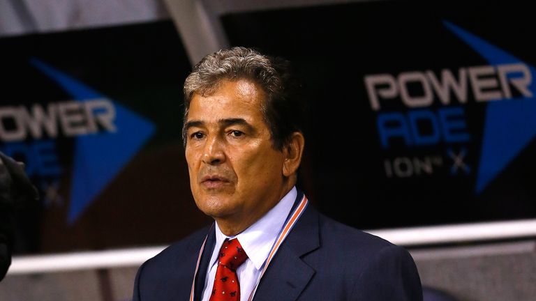 Costa Rica manager Jorge Luis Pinto during the World Cup qualifier against USA