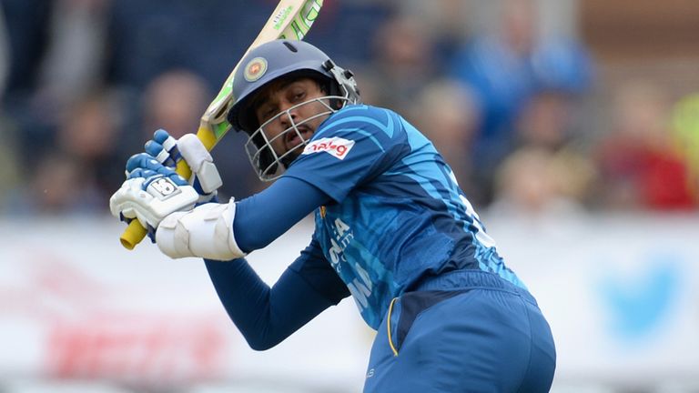 Tillakaratne Dilshan of Sri Lanka bats during the 2nd One Day International match between England and Sri Lanka