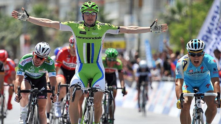Elia Viviani wins Stage 7 of the 2014 Tour of Turkey from Andrea Guardini and Mark Cavendish.