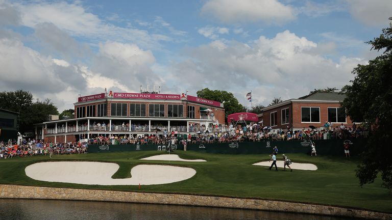 The 18th green at Colonial Country Club