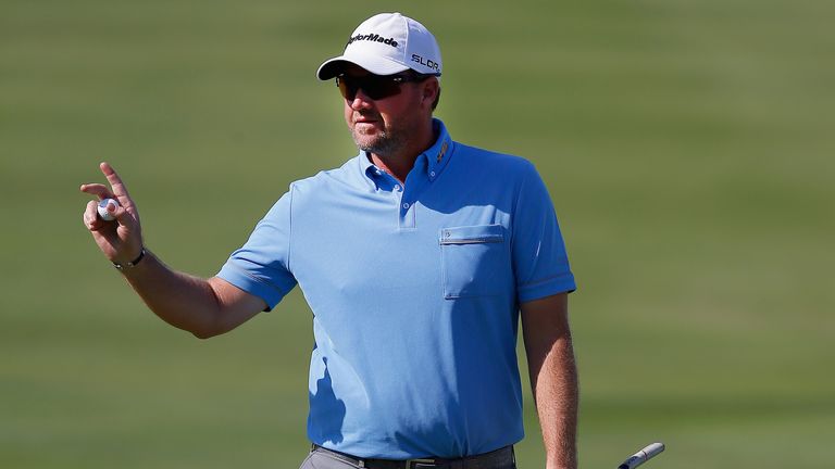 Peter Hanson: Holds a one-shot lead in Texas
