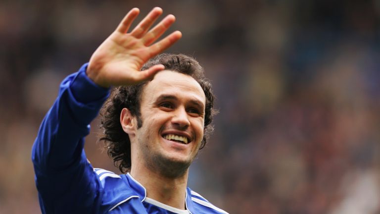 LONDON - APRIL 07:  Ricardo Carvalho of Chelsea celebrates as he scores their first goal during the Barclays Premiership match between Chelsea and Tottenha