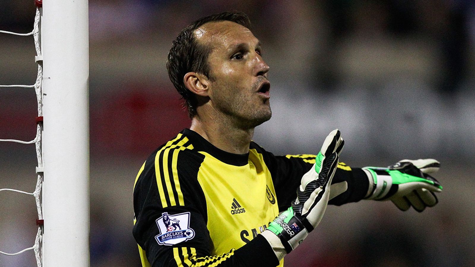 Transfer news: Mark Schwarzer signs new deal at Chelsea | Football News ...