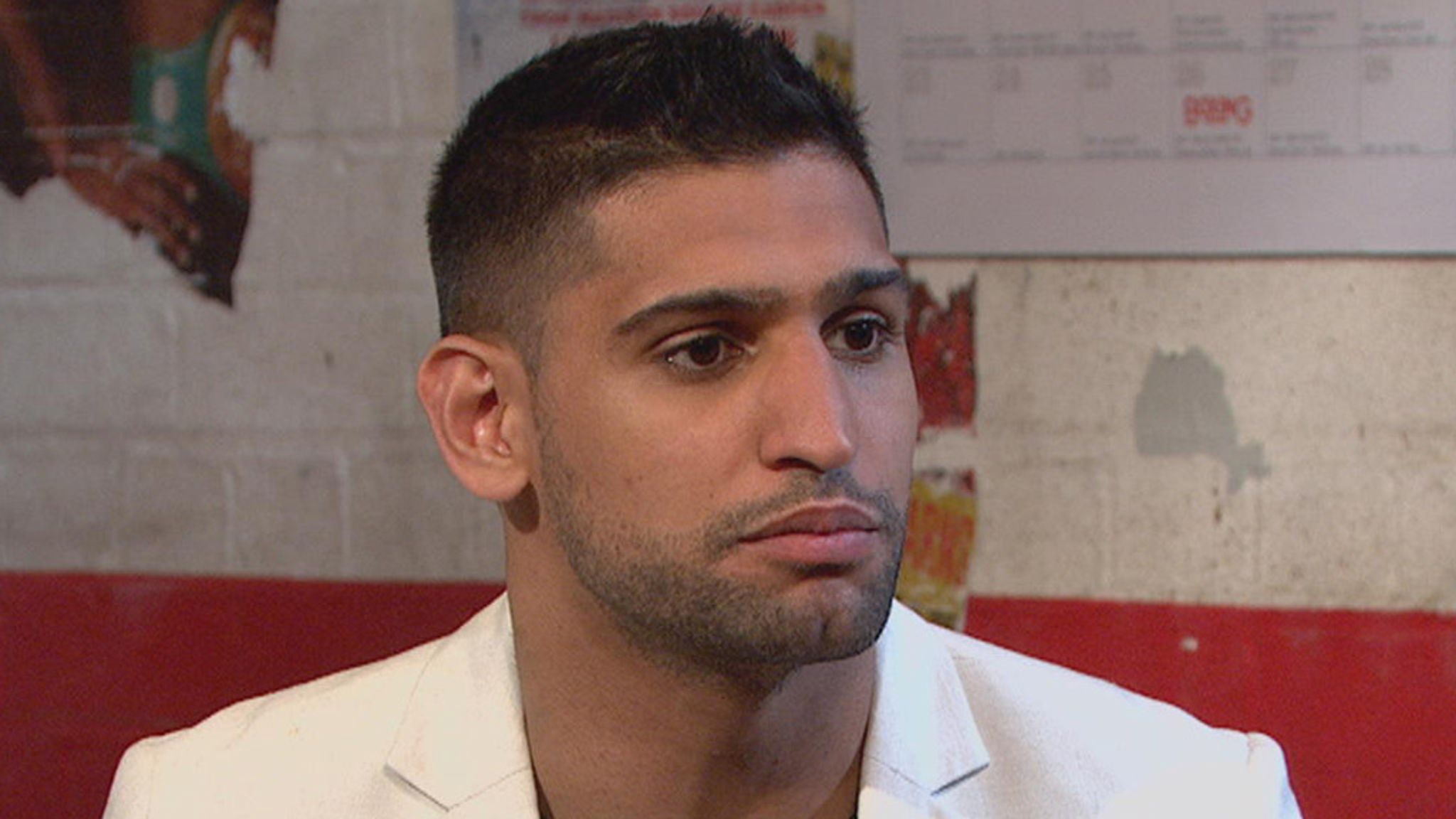 Boxer: Amir Khan released on bail after being arrested on suspicion of ...