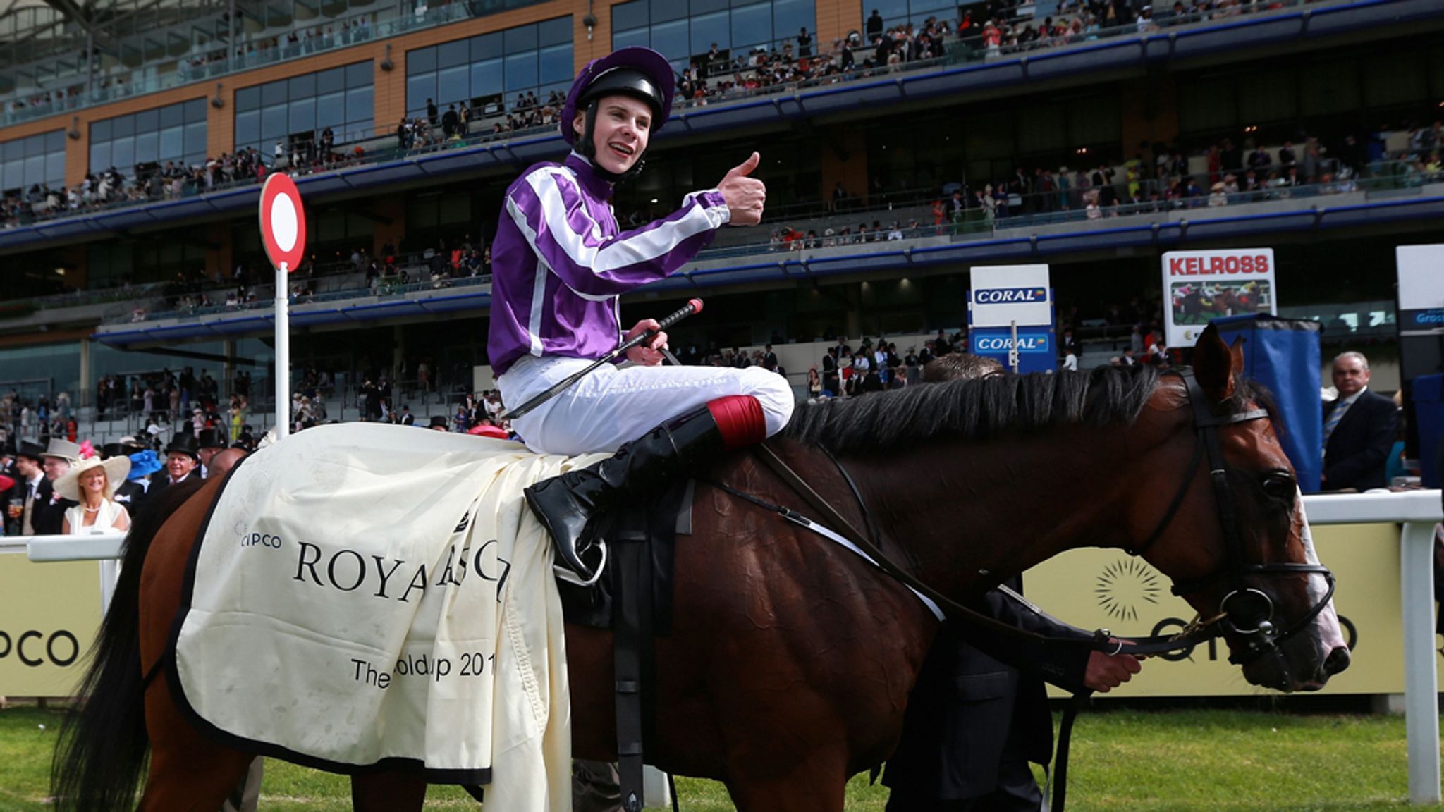 Leading Light retired and will join Coolmore's National Hunt stallion