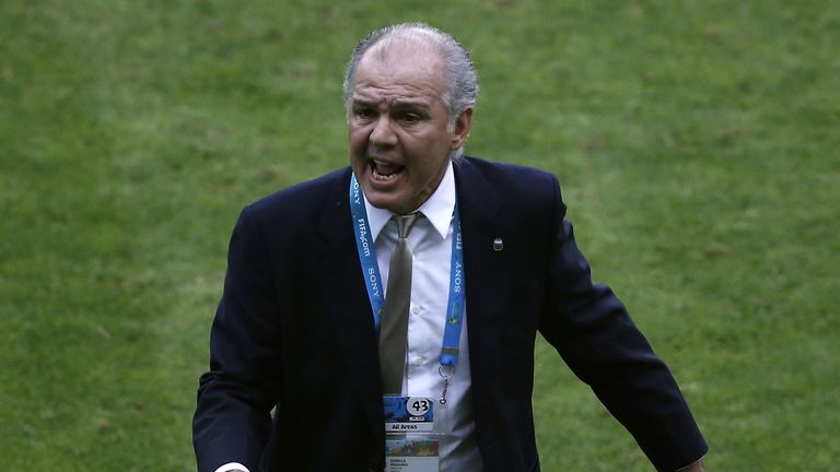 Alejandro Sabella gestures during the Group F football match between Nigeria and Argentina at the Beira-Rio Stadium in Porto Alegre