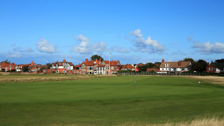 3rd hole: Par 4, 426 yards