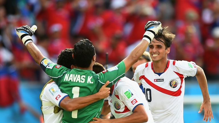 RECIFE, BRAZIL - JUNE 20: Keylor Navas and Bryan Ruiz of Costa Rica celebrate victory with their teammates after a 1-0 World Cup victory over Italy