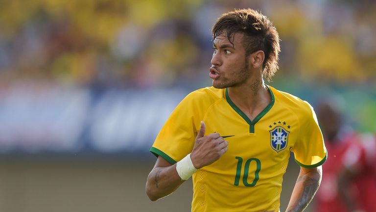 Neymar  of Brazil reacts on during the International Friendly Match between Brazil and Panama at Serra Dourada Stadium on June 